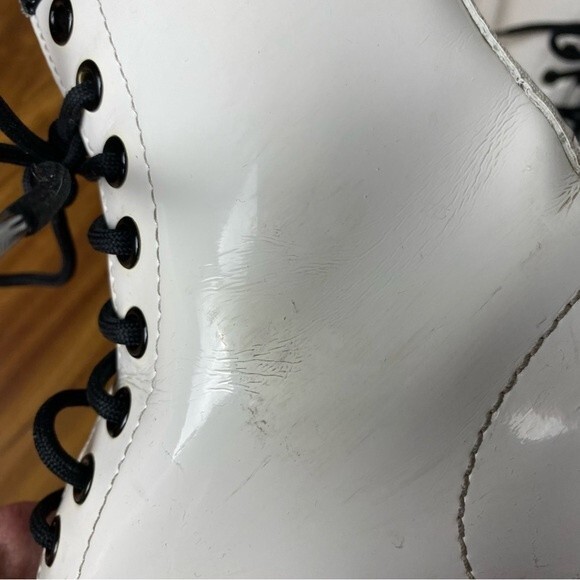 Dr. Martens White 1460 W Lace Up Combat Booth Leather Size 5 - Picture 7 of 13
